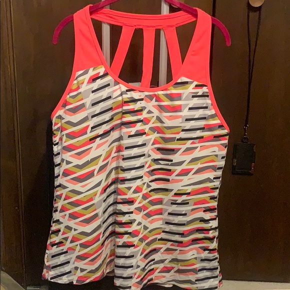 built in bra exercise tops